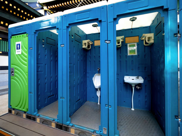 Best Portable bathroom rental  in Jamestown, KY